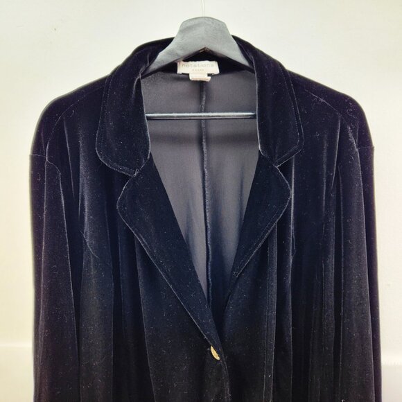Black Velvet Blazer Dark Academia Whimsigoth 2 Button, Unlined, Pockets 3X - Picture 5 of 9